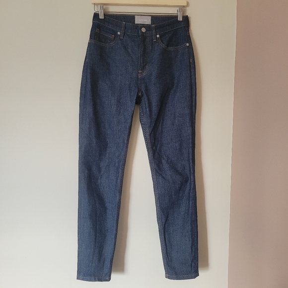 Everlane high-rise skinny jeans in dark indigo - Picture 2 of 8